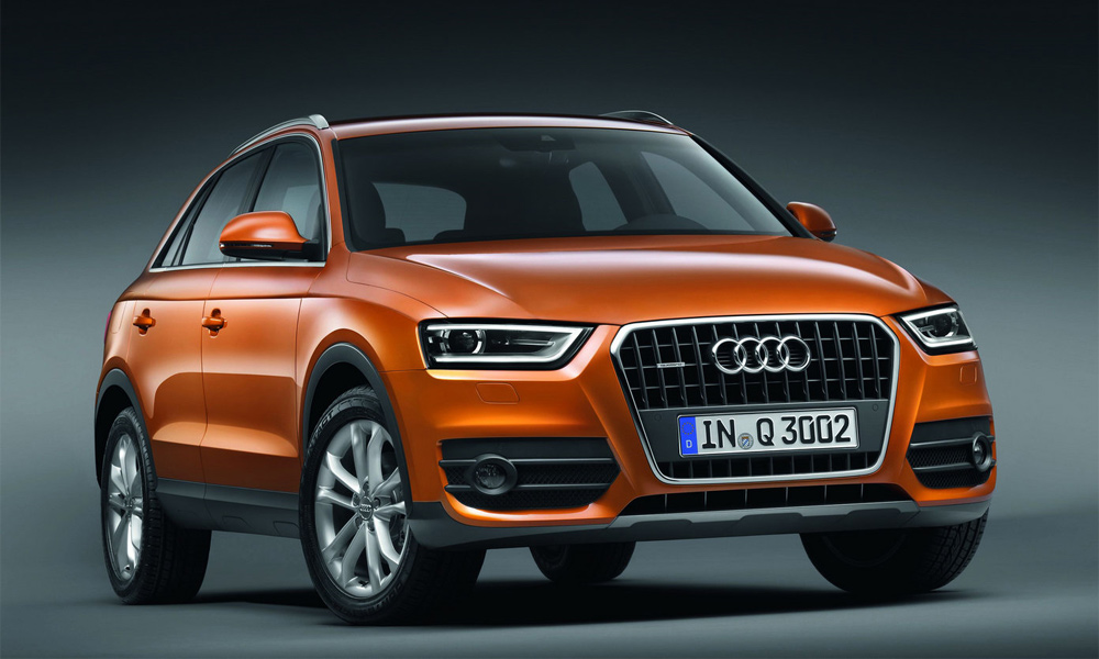 audi q3 базовая комплектация с двигателем 211 л.с