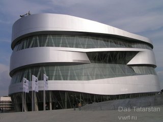 Mercedes-Museum1_sm