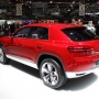 003-volkswagen-cross-coupe-phev